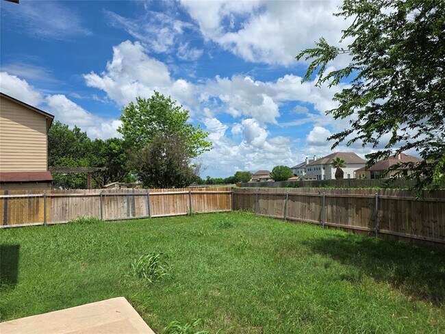 Building Photo - 160 Mistletoe Ln
