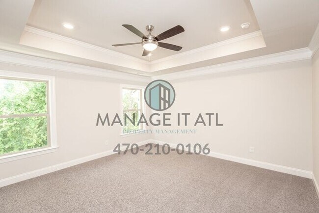 Building Photo - Elegant 4 bedroom Townhome in Chamblee clo...
