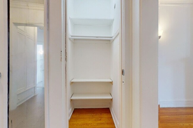 Floorplan - 1101 E. Hyde Park Boulevard
