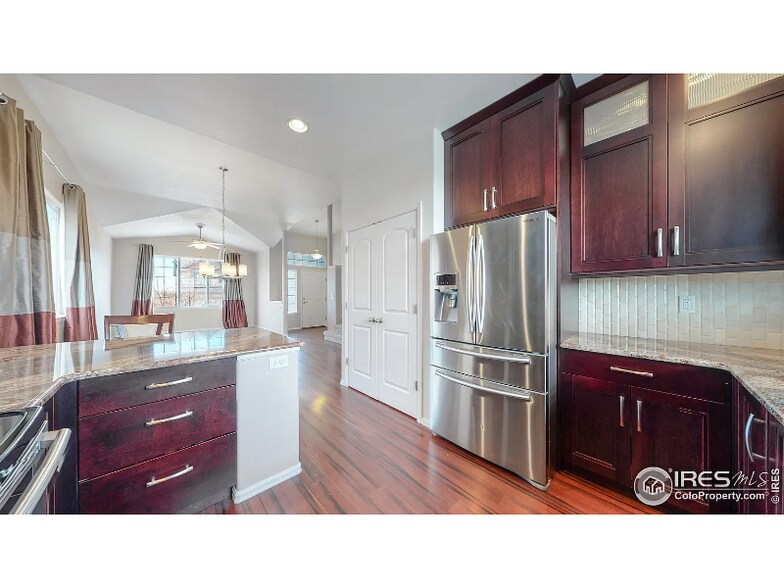 Building Photo - 2527 Sunbury Ln