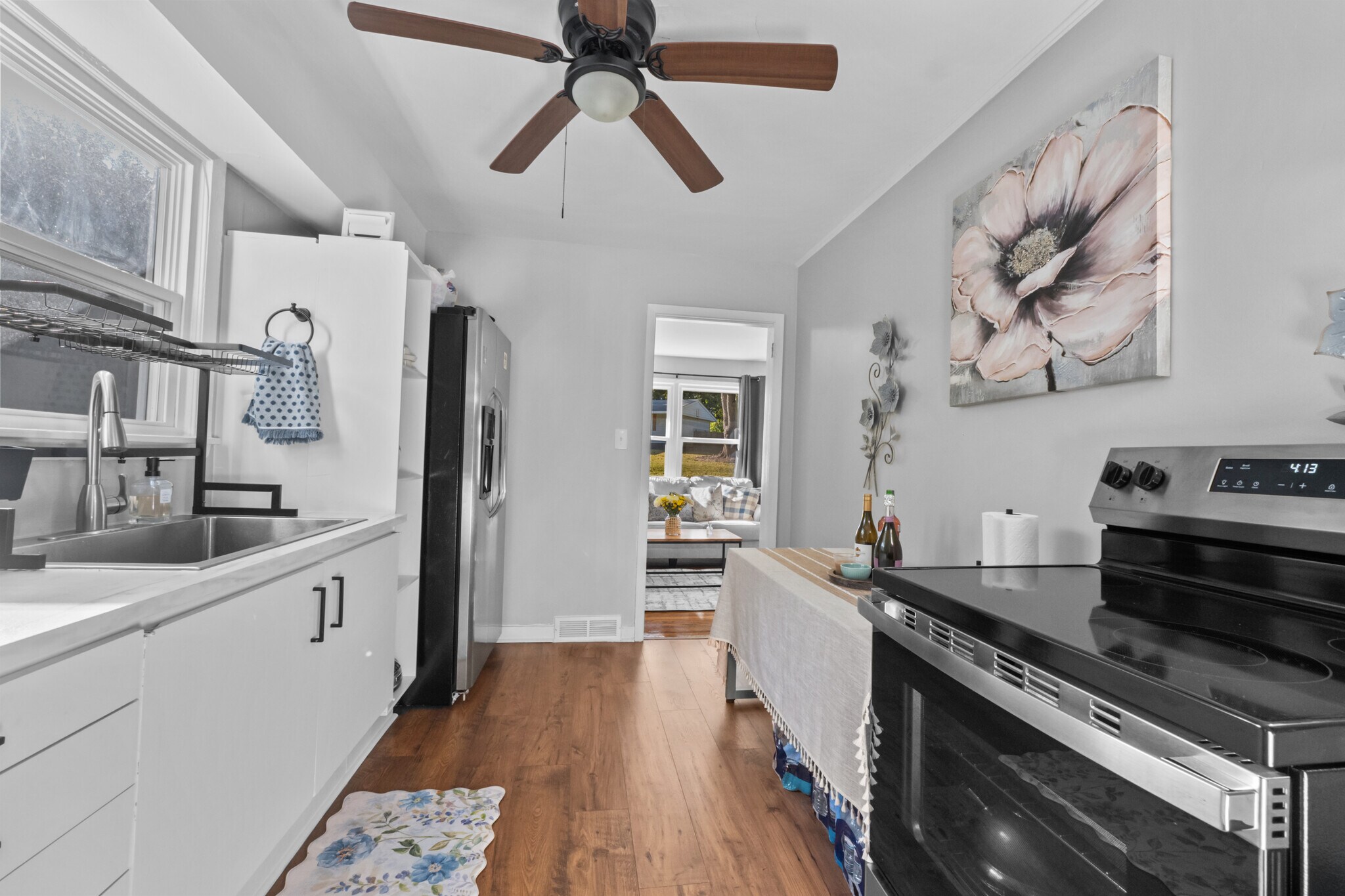 Building Photo - 1945 Camp Greene St