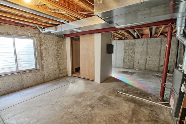 Building Photo - 17048 Campo Dr