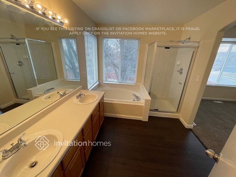 Building Photo - 426 Simmons Ct