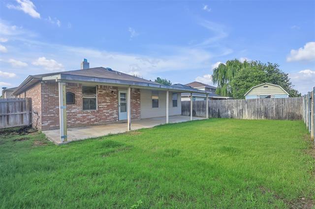 Building Photo - 4001 Country Ln