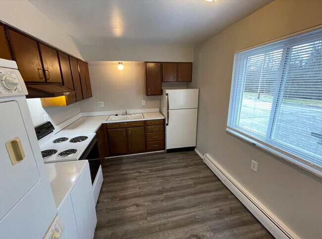 Unit 105 Kitchen - 22000 Beck Rd