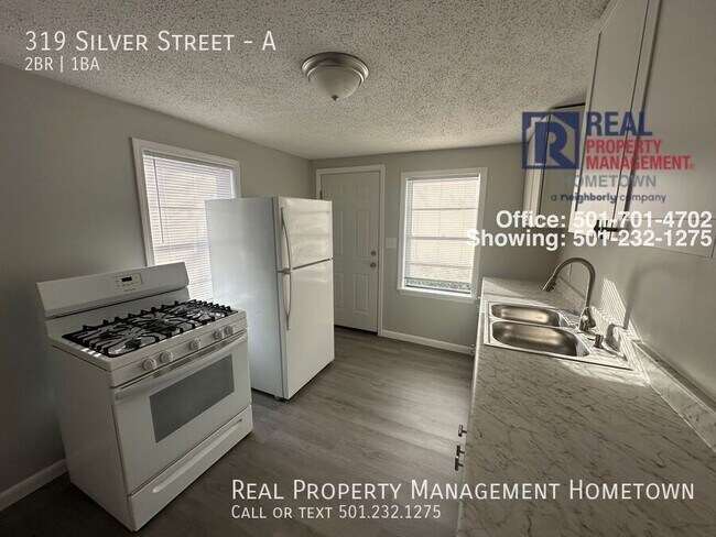 Building Photo - 319 Silver St