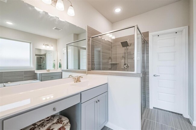 Building Photo - 10330 Aldrin Dr