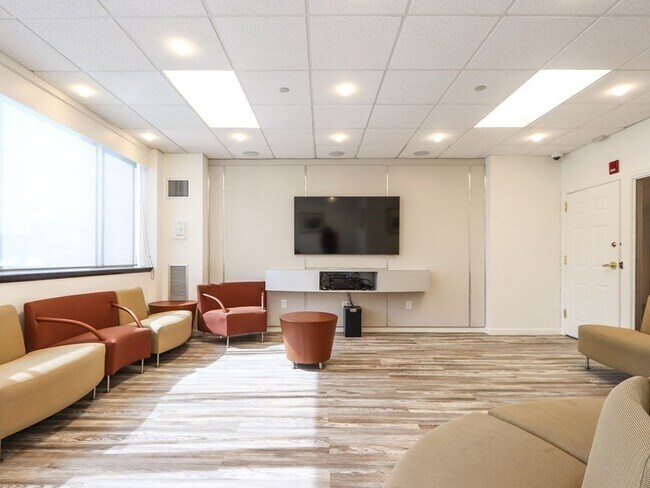 Building Photo - 169 Monsignor O'Brien Hwy