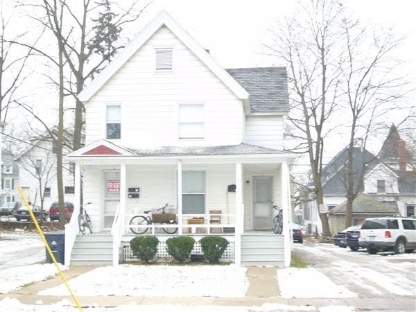 Building Photo - 6 br, 3.5 bath House - 1120 S Forest Ave