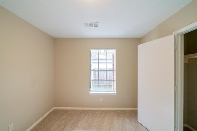 Building Photo - 2603 Desert Sage Dr