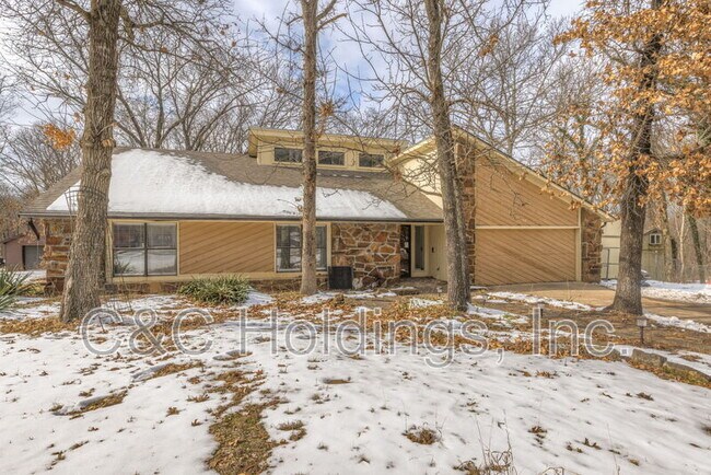 Building Photo - 630 S 276th E Ave