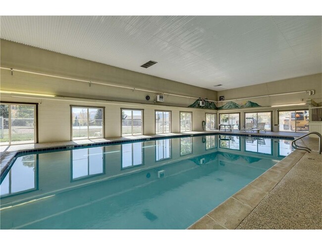 Building Photo - Long Term Rental- Dillon Valley East Q303