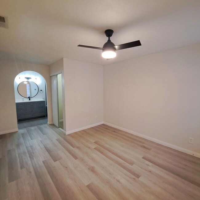 Building Photo - Spacious, Stylish Living in a Guard-Gated West Las Vegas Community in The Lakes with Resort-Style...