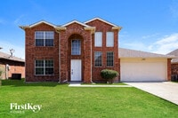 Building Photo - 2026 Chisolm Trl