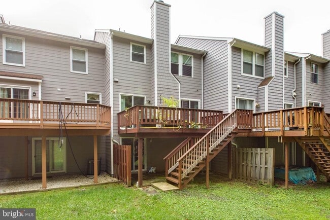 Building Photo - 7717 Heatherside Ln
