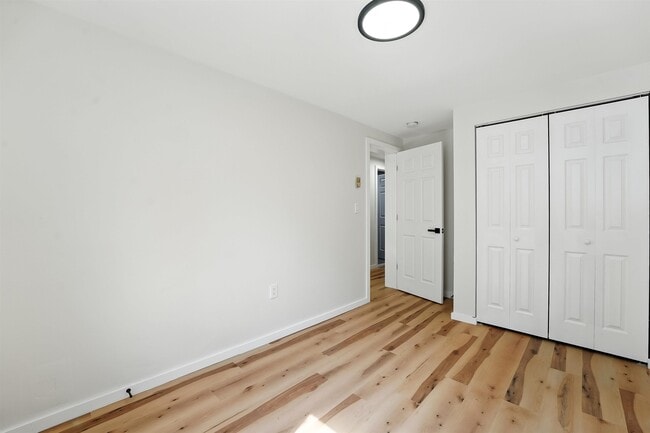 Building Photo - 338-340-340 Halladay St