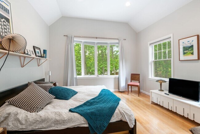 Building Photo - 29 Wainwright Rd