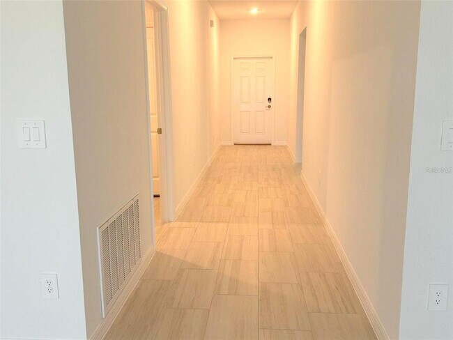 Building Photo - 32324 Wishing Hvn Dr