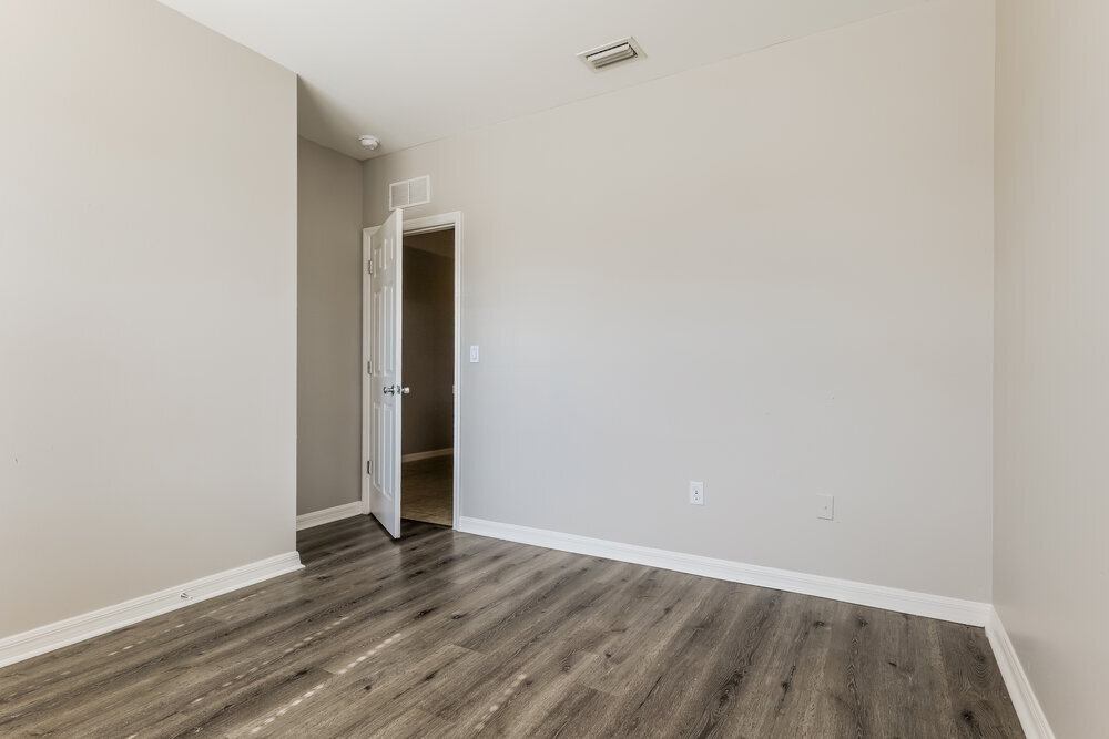 Building Photo - 25 SW 19th Terrace