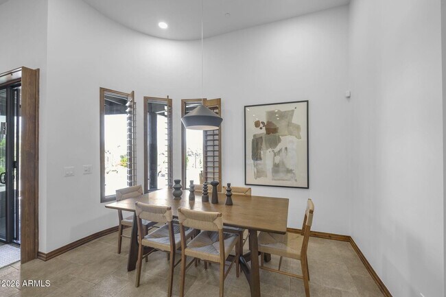 Building Photo - 3105 E Arroyo Hondo Rd
