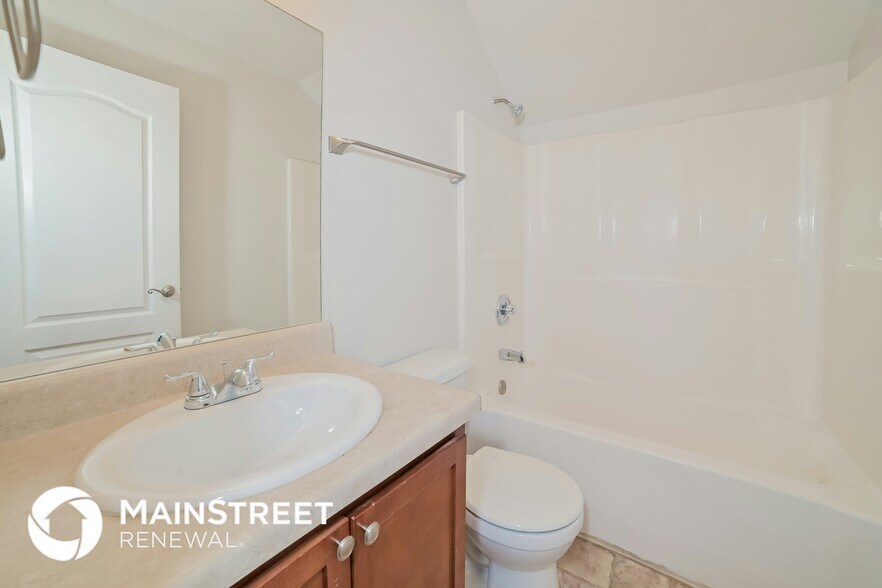 Building Photo - 7455 Earl Gray Way