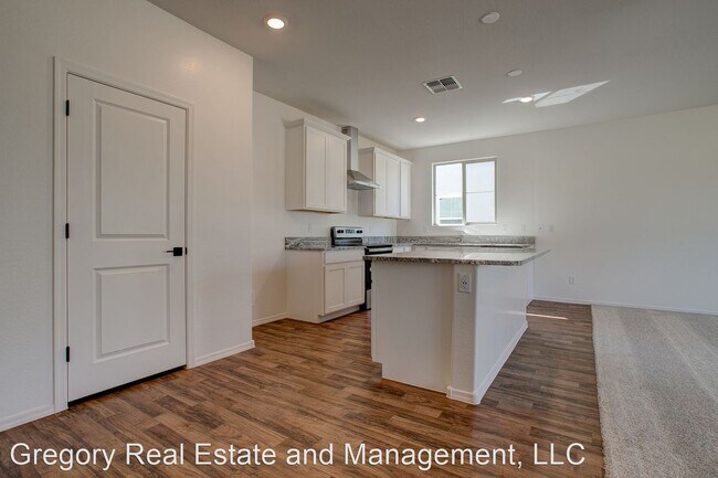 Building Photo - 4 br, 2 bath House - 11442 W La Reata