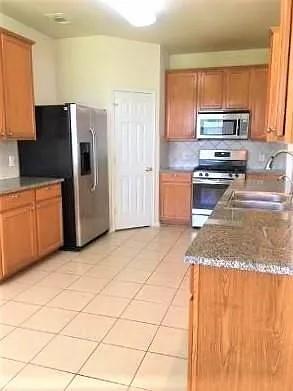 Building Photo - 2710 Shallow Falls Ct