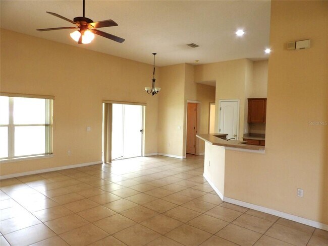 Building Photo - 3074 Bay Laurel Cir N