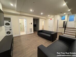 Building Photo - 1616 Beacon St