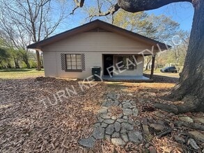 Building Photo - Home for rent in Forestdale **Accepts Section 8**