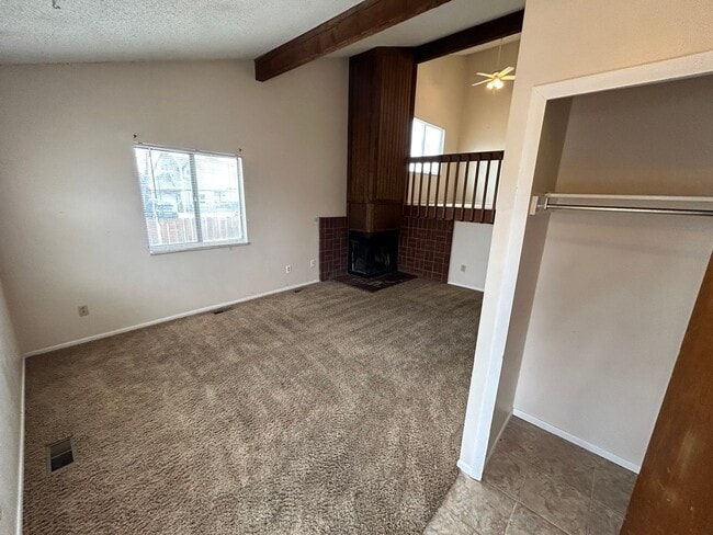 Building Photo - Beautiful 3-Bedroom Home with 2-Car Garage & HUGE Backyard!