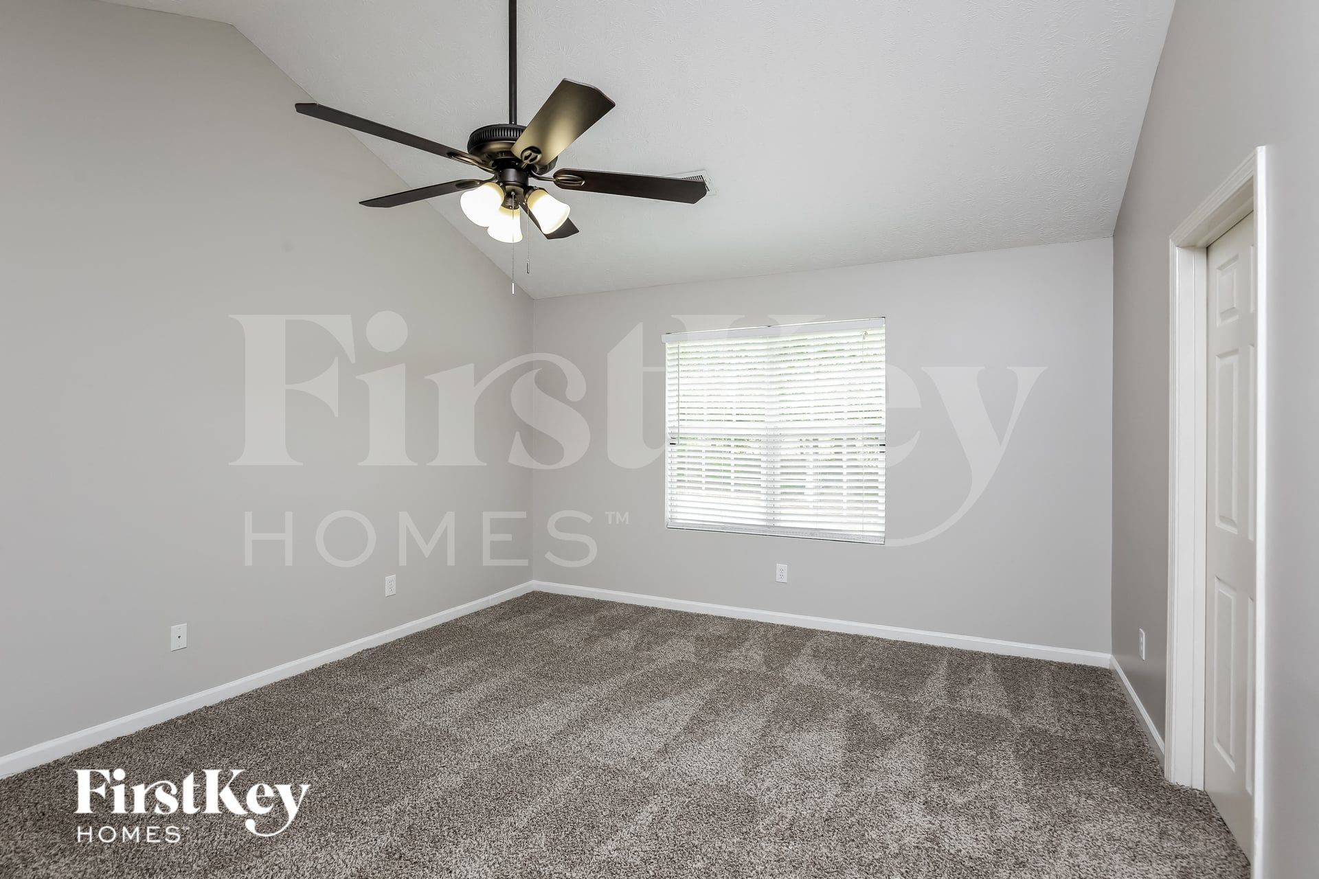 Building Photo - 6247 Highgrove Dr