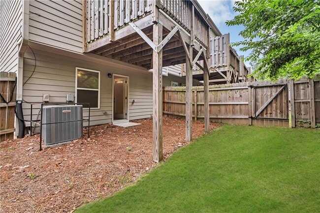 Building Photo - 893 Society Cir