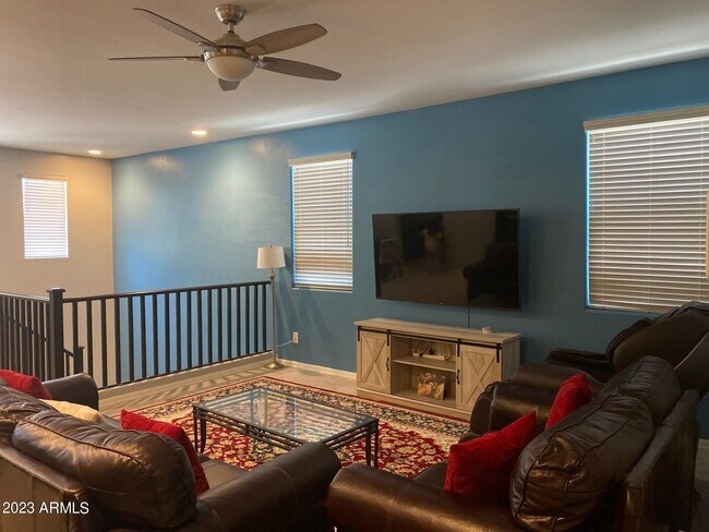 Building Photo - 9659 W Cashman Dr