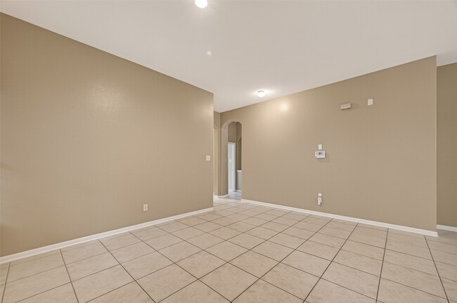 Building Photo - 9022 Clearwood Landing Blvd