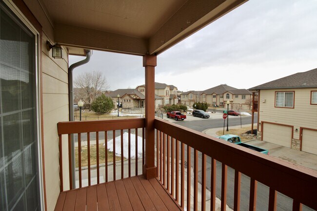Building Photo - 3242 E 103rd Dr