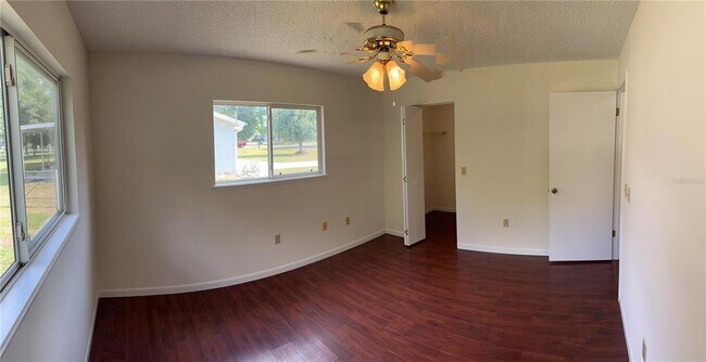 Building Photo - 11143 SW 78th Ave
