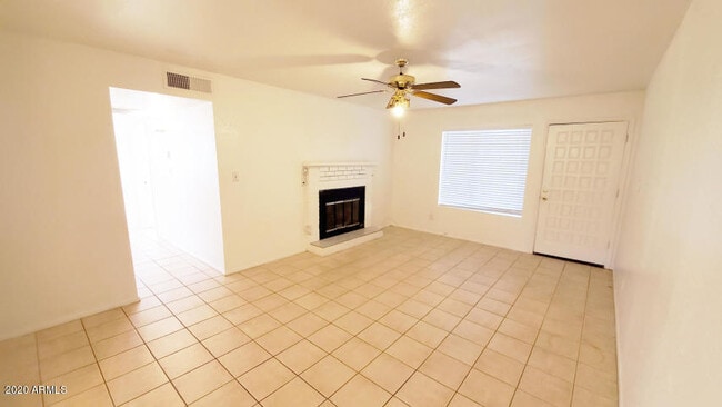 Building Photo - 17227 N 16th Dr