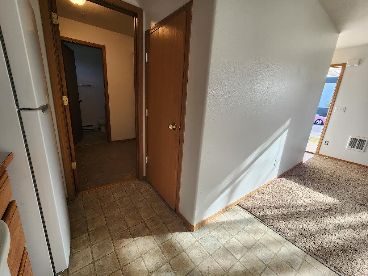 Building Photo - 311 N Handy St