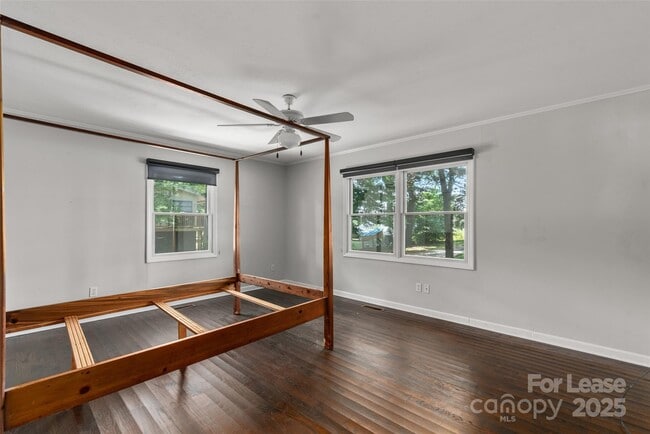 Building Photo - 5006 Kiser Island Rd