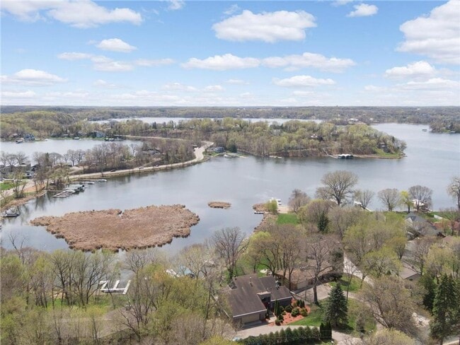 Building Photo - Lake Minnetonka Lakeshore