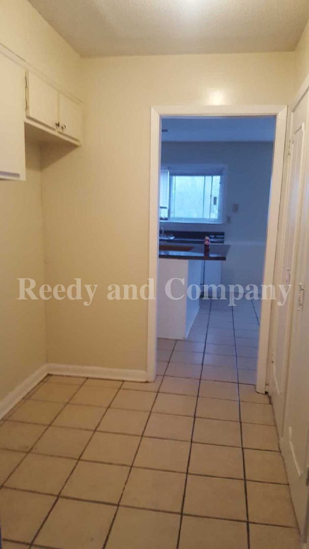 Building Photo - 2864 Randy Cove