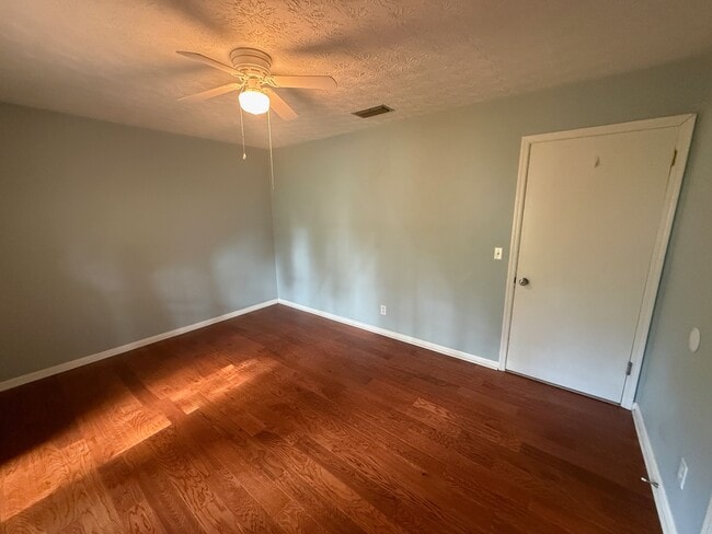 Building Photo - 2374 Stafford Dr