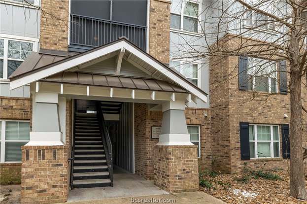 Building Photo - 1725 Harvey Mitchell Pkwy S