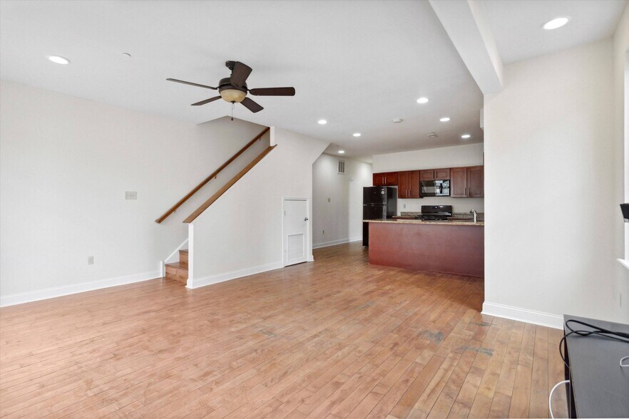 Building Photo - 1935 N 18th St