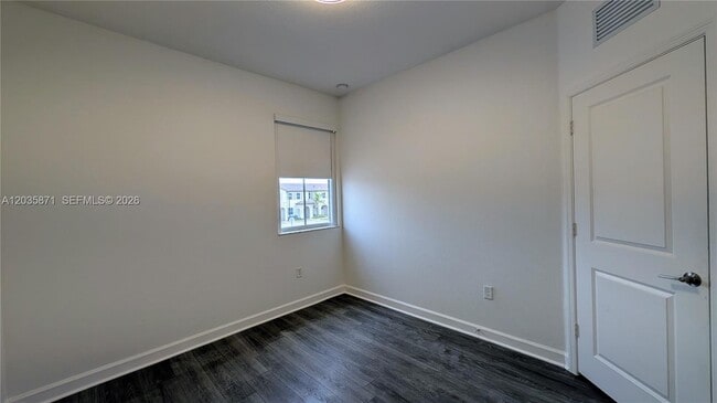 Building Photo - 11811 SW 247th Ter