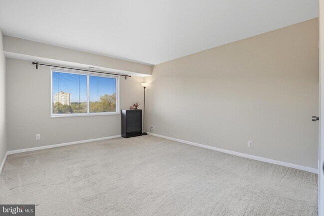 Building Photo - 12001 Old Columbia Pike