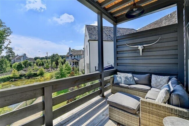 Building Photo - 2555 Brook Run