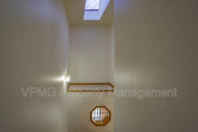Building Photo - 4017 NE 157th Ave