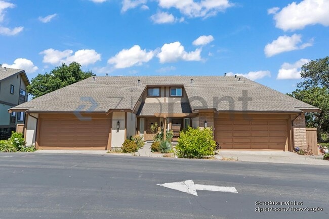 Building Photo - 1541 Buckeye Ct